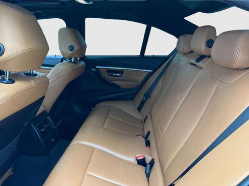 Used 2018 BMW 330i xDrive Sedan w/ M Sport Package AWD/4WD image 37