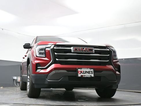 New 2026 GMC Terrain Elevation w/ Technology Package II AWD/4WD image 47