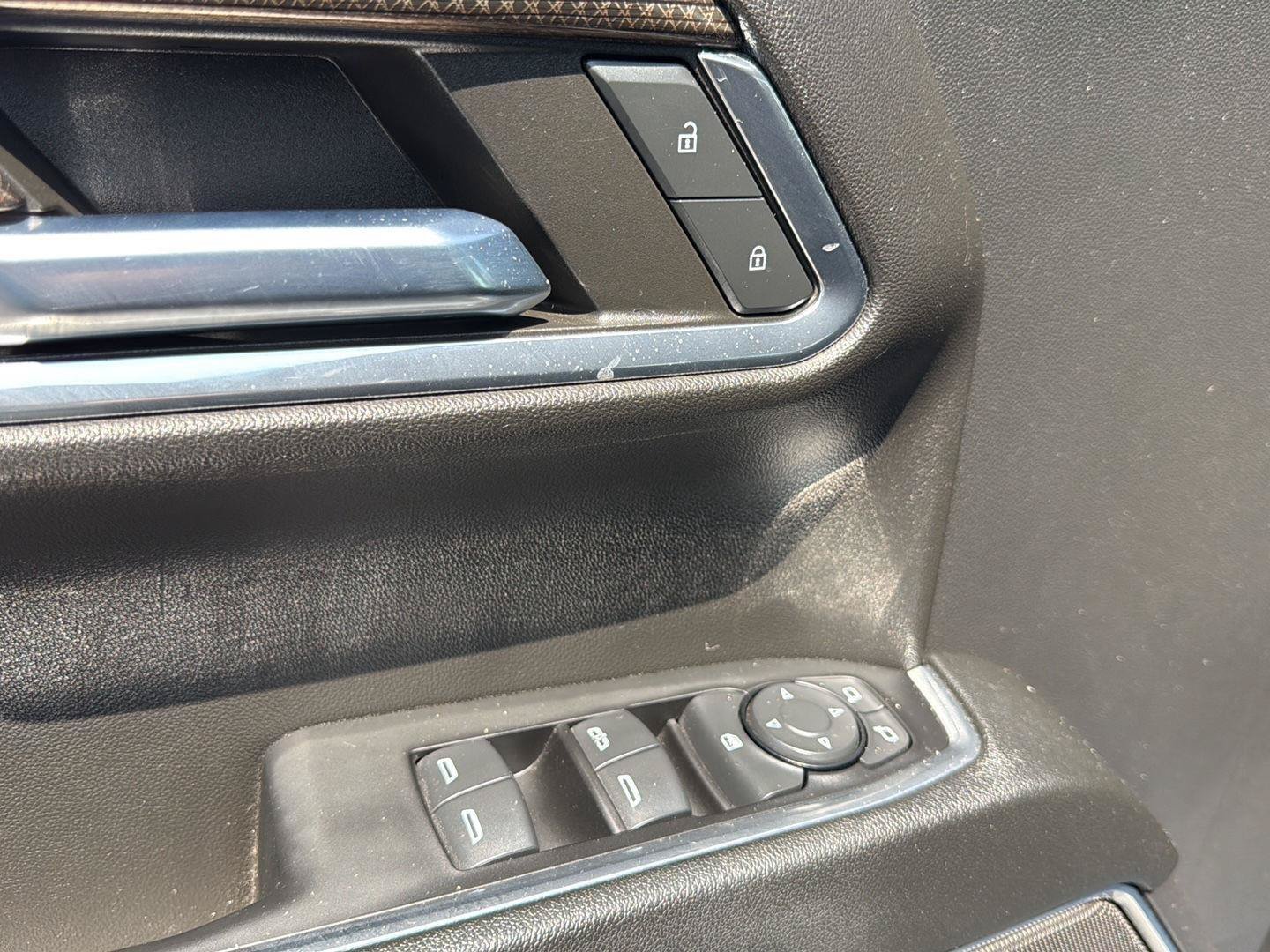 Used 2024 Chevrolet Silverado 1500 RST AWD/4WD image 10
