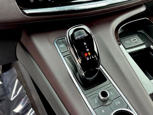 Used 2024 Cadillac Escalade ESV Sport Platinum w/ Heavy-Duty Trailer Package image 27