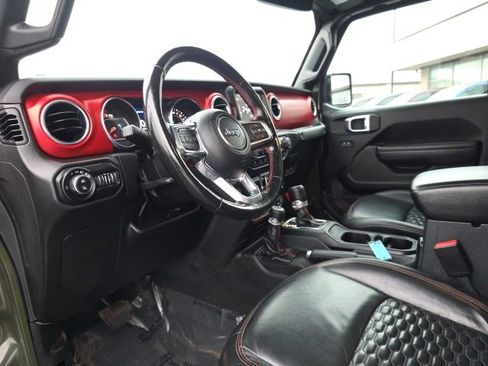 Used 2022 Jeep Gladiator Rubicon w/ LED Lighting Group image 17