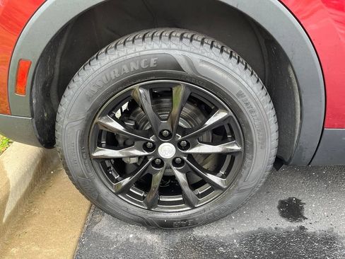 Used 2021 Buick Envision Preferred AWD/4WD image 28