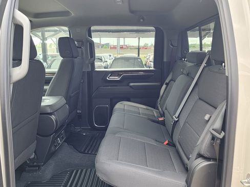 New 2026 GMC Sierra 2500 SLE w/ SLE Value Package; AWD/4WD image 42