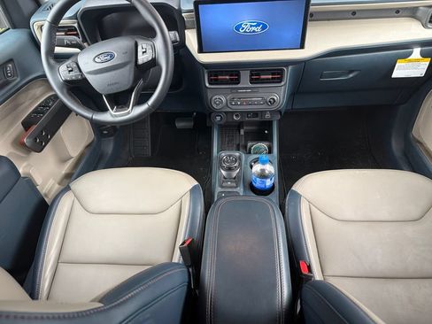 Used 2025 Ford Maverick Lariat AWD/4WD image 9