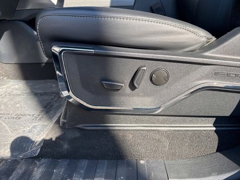 Used 2023 Ford F250 Lariat w/ Lariat Ultimate Package image 17