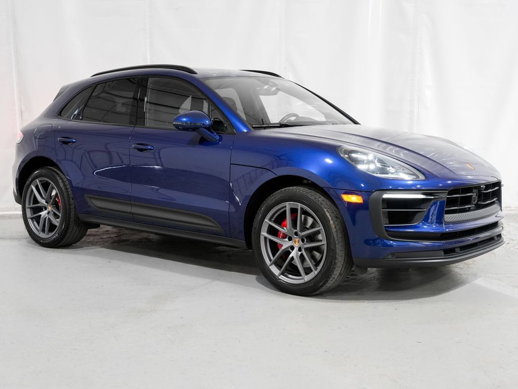 Used 2023 Porsche Macan S AWD/4WD image 8