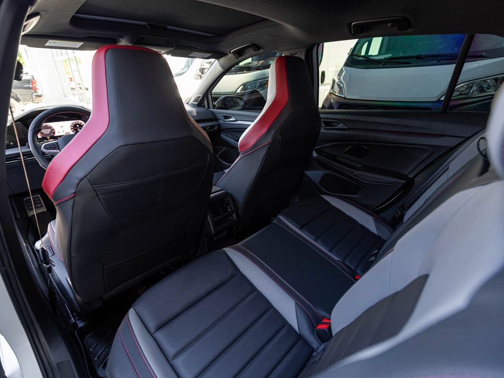 Used 2025 Volkswagen GTI SE FWD image 26