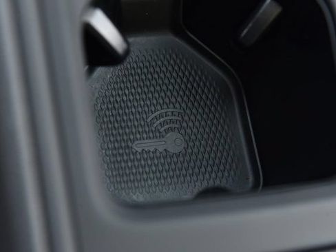 New 2026 Volkswagen Tiguan SE AWD/4WD image 16