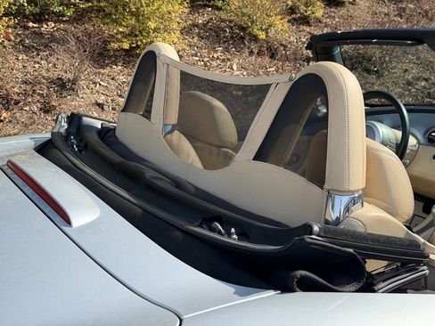 Used 2000 BMW Z8 image 77