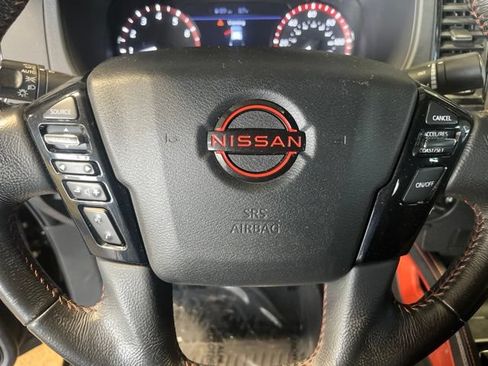 Used 2022 Nissan Frontier PRO-4X w/ Off-Road Protection Package AWD/4WD image 11