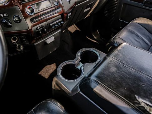 Used 2009 Ford F250 Lariat image 25
