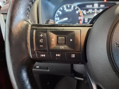 Used 2021 Nissan Rogue SL w/ Premium Package image 28