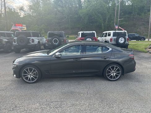 Used 2023 Genesis G70 2.0T AWD/4WD image 3
