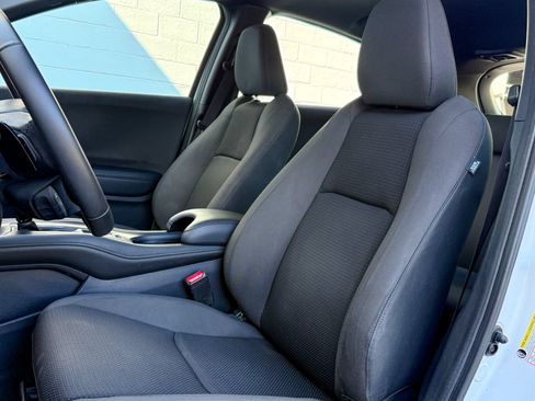 Used 2020 Honda HR-V Sport image 15
