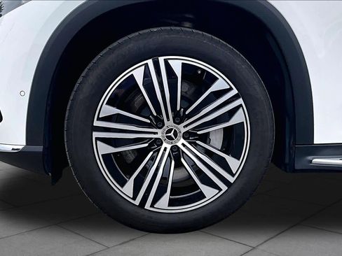 Used 2023 Mercedes-Benz EQS 450+ SUV image 10