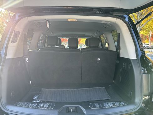 Used 2022 INFINITI QX80 Luxe w/ Cargo Package image 18