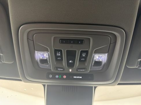 Used 2024 GMC Sierra 1500 Denali w/ Denali Reserve Package image 12