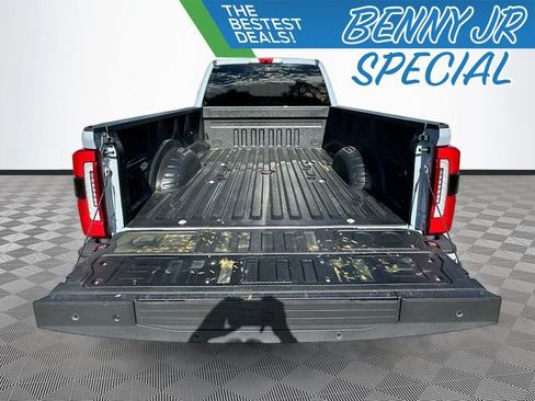 Used 2024 Ford F450 Limited w/ FX4 Off-Road Package image 28