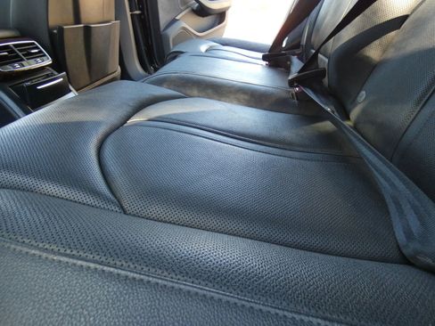 Used 2015 Audi A8 L 4.0T image 55