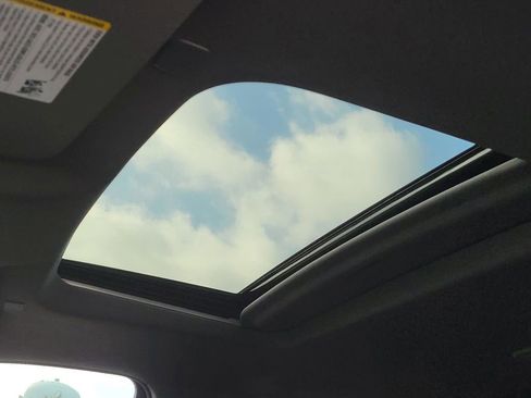 New 2026 GMC Sierra 2500 Denali w/ Denali Reserve Package image 9