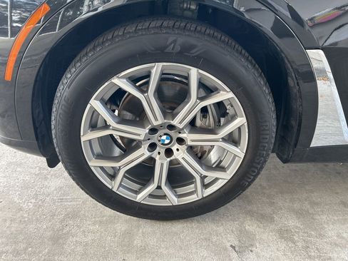 Used 2025 BMW X7 xDrive40i image 14