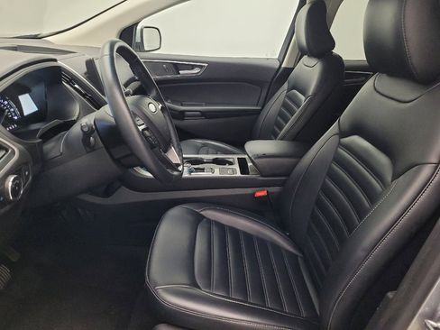 Used 2024 Ford Edge SEL image 17