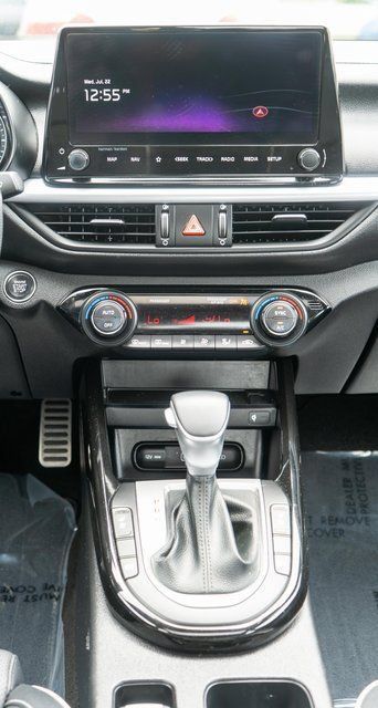 Used 2023 Kia Forte GT-Line w/ GT-Line Premium Package FWD image 16