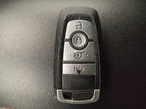 Used 2023 Ford Escape ST-Line w/ Tech Pack #1 FWD image 32