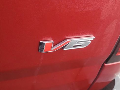 Certified 2021 Chevrolet Colorado W/T w/ Custom Special Edition image 7