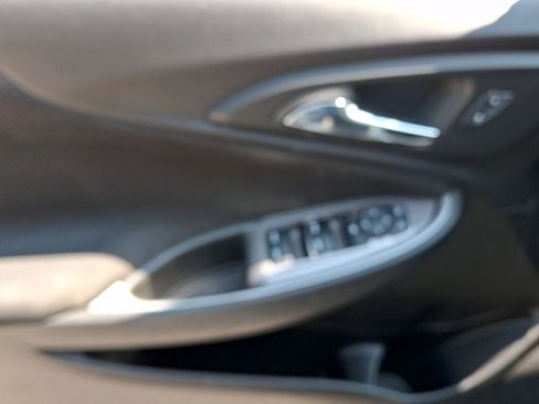 Used 2024 Chevrolet Malibu RS FWD image 10