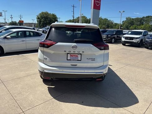 New 2026 Nissan Rogue Platinum AWD/4WD image 6