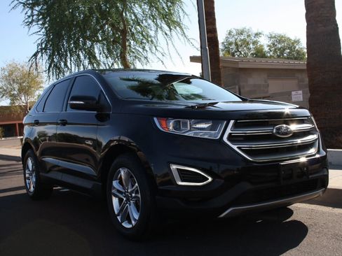 Used 2016 Ford Edge SEL w/ Equipment Group 201A FWD image 2