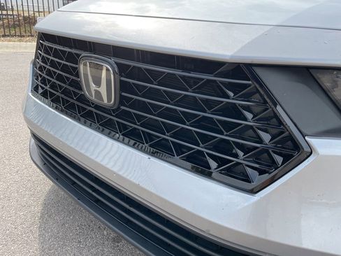 Used 2024 Honda Accord EX image 14