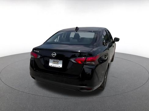 Used 2025 Nissan Versa SV FWD image 13