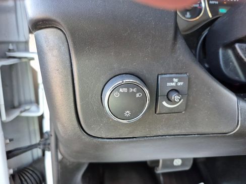 Used 2021 GMC Savana 2500 w/ Driver Convenience Package image 16