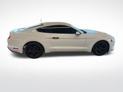 Used 2019 Ford Mustang Coupe image 12