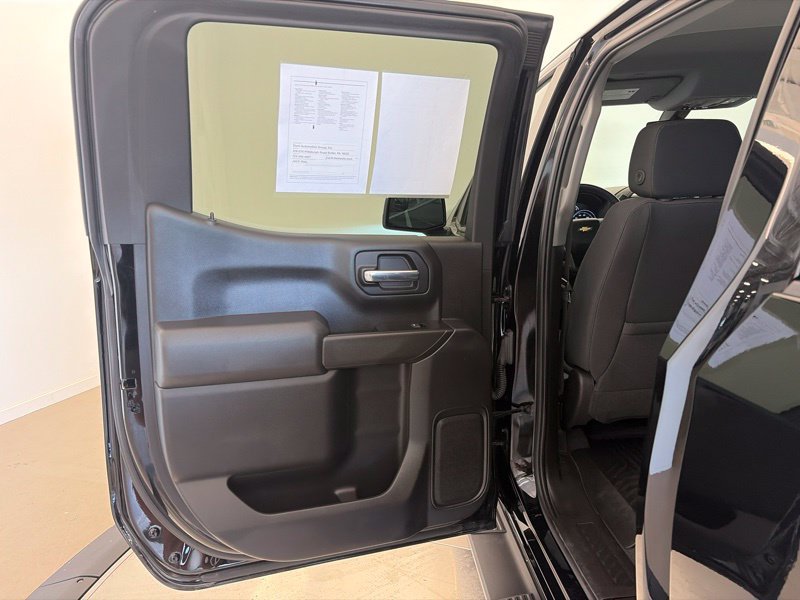 Used 2019 Chevrolet Silverado 1500 LT w/ All-Star Edition AWD/4WD image 10