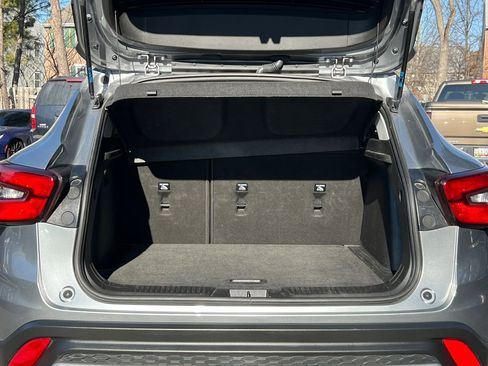 Used 2024 Chevrolet Trax LT image 16