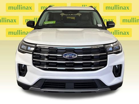 New 2026 Ford Explorer Active w/ Active Comfort Package RWD image 15