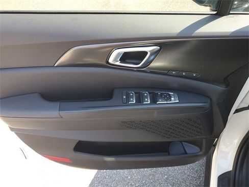 New 2026 Kia Carnival SX Prestige image 21