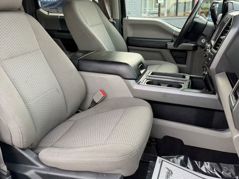 Used 2019 Ford F150 XLT w/ Equipment Group 302A Luxury image 11