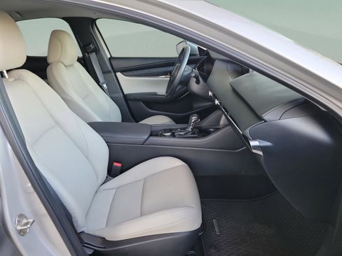 Used 2023 MAZDA MAZDA3 s image 25