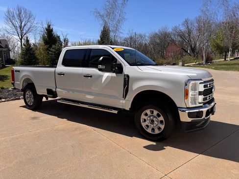 Used 2023 Ford F250 XLT image 8