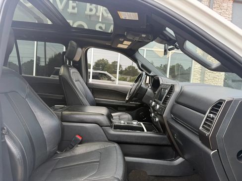 Used 2020 Ford Expedition Max Limited w/ Special Edition Package AWD/4WD image 15