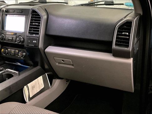 Used 2019 Ford F150 XLT w/ Equipment Group 302A Luxury AWD/4WD image 15