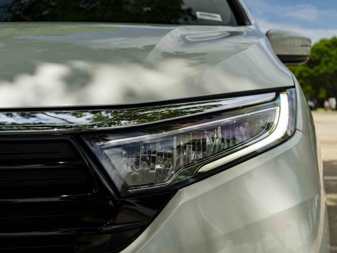Used 2023 Honda Odyssey Touring image 11