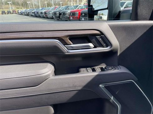 Used 2026 Chevrolet Silverado 2500 LT w/ Trail Boss Package image 12