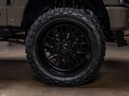 Used 2026 Ford F250 King Ranch w/ Chrome Package image 12