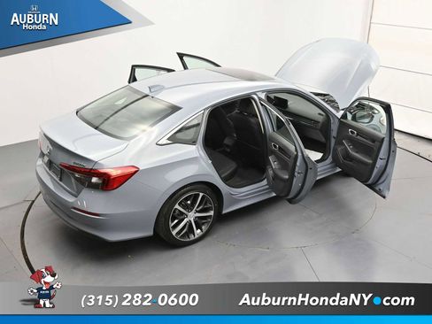 Used 2024 Honda Civic Touring image 36