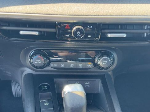 Used 2026 Nissan Kicks SV w/ Cold Weather Package AWD/4WD image 16